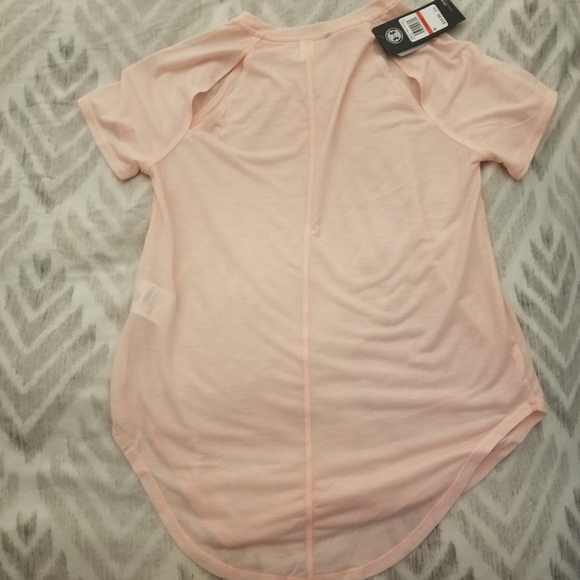 Under Armour breathe short sleeve - Picture 2 of 3